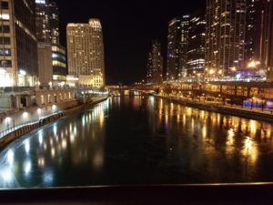 City views and the Chicago River - LIVE FREE